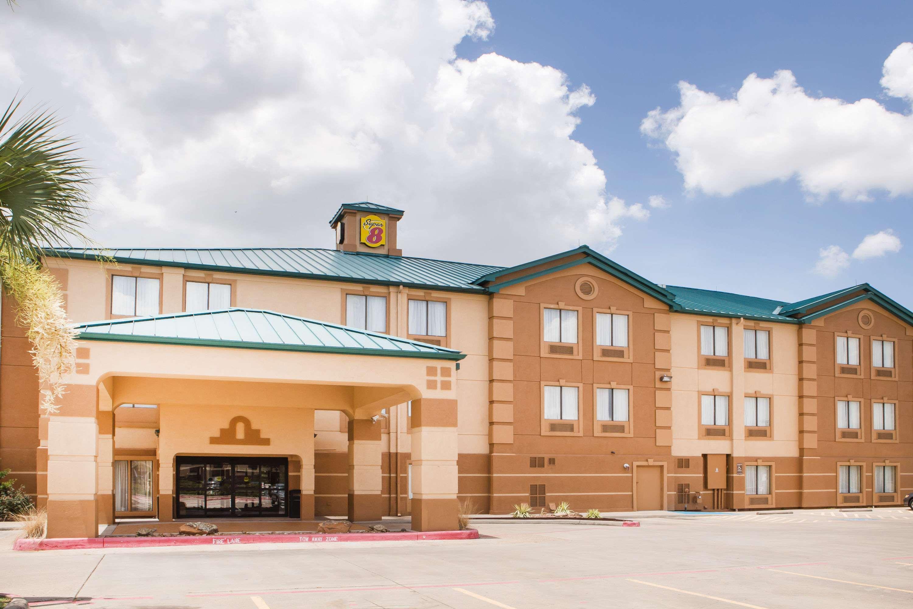 Super 8 By Wyndham Port Arthur/Nederland Area Hotel Exterior foto